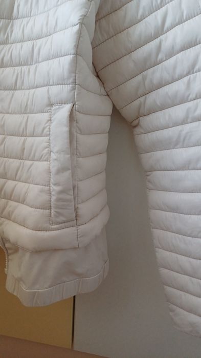 Бяло ( крем ) яке