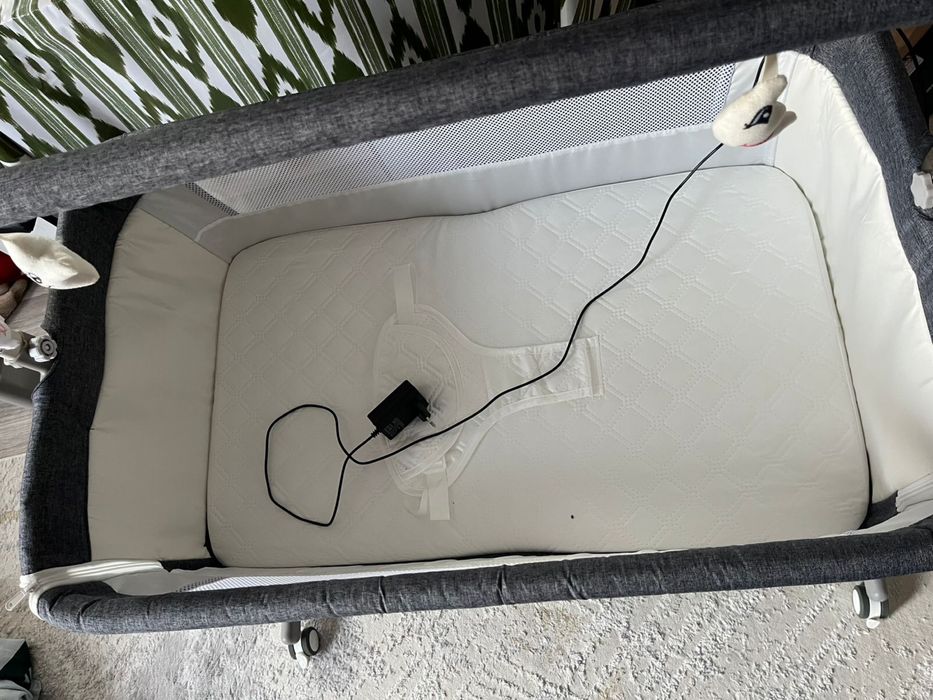 Манеж кровать для новорожденых детей