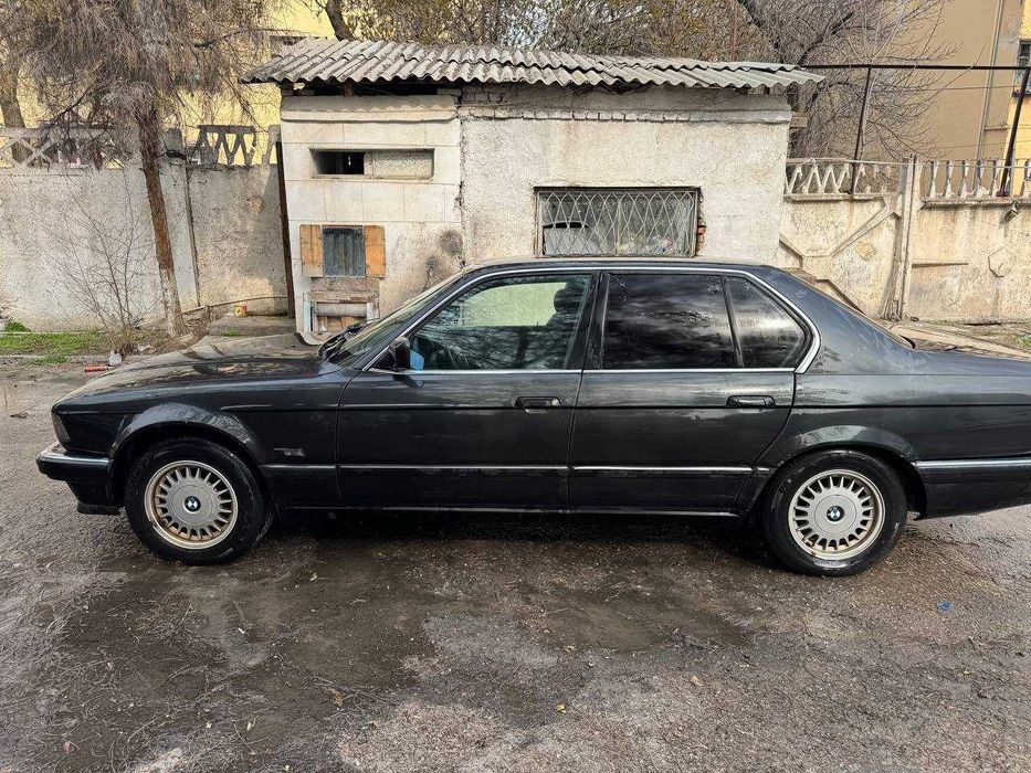 Продаю свой BMW 730i в хорошем состоянии
