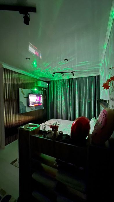 24/7 по часам, в день, в ночь