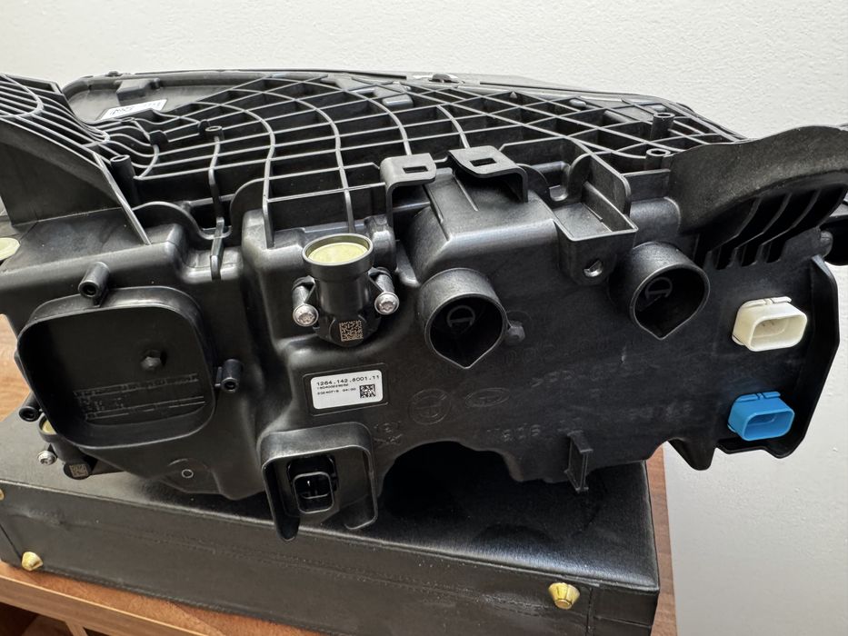 Far bmw seria7 g70/ x7 pasager