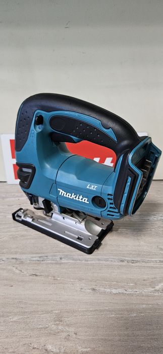 Makita Зеге DJV180 18V.