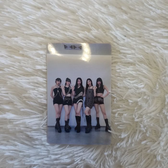 карта Le Sserafim