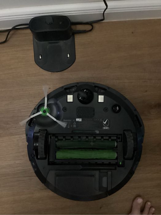 iRobot Roomba i6
