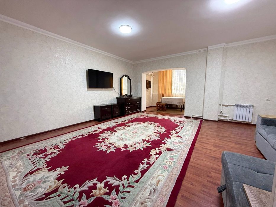 Продаётся 2ком на ул.Шахризабская 65квм ор-р: м.Ойбек, Аты Баты