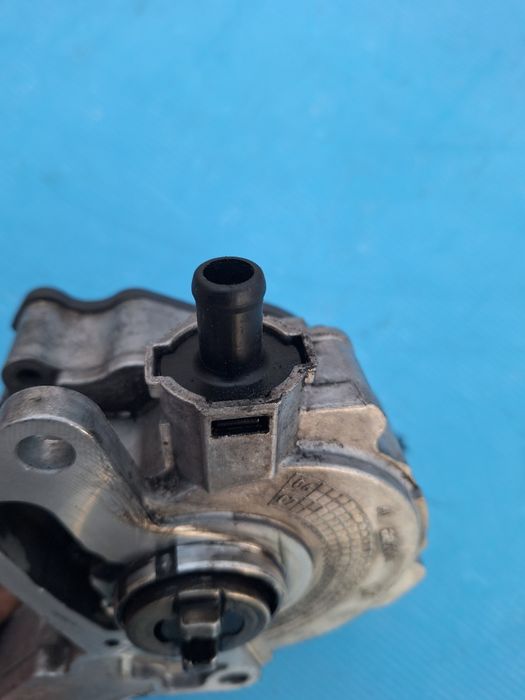 Тандем помпа 1.9tdi 131к без луфт и теч отличен щуцер вакум