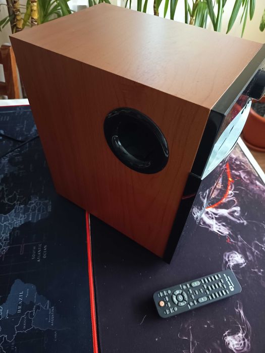 Subwoofer 50W cu Player Muzica MP3 USB SD Card Radio + Telecomanda de la Sistem Boxe 5.1 Serioux HT5100C