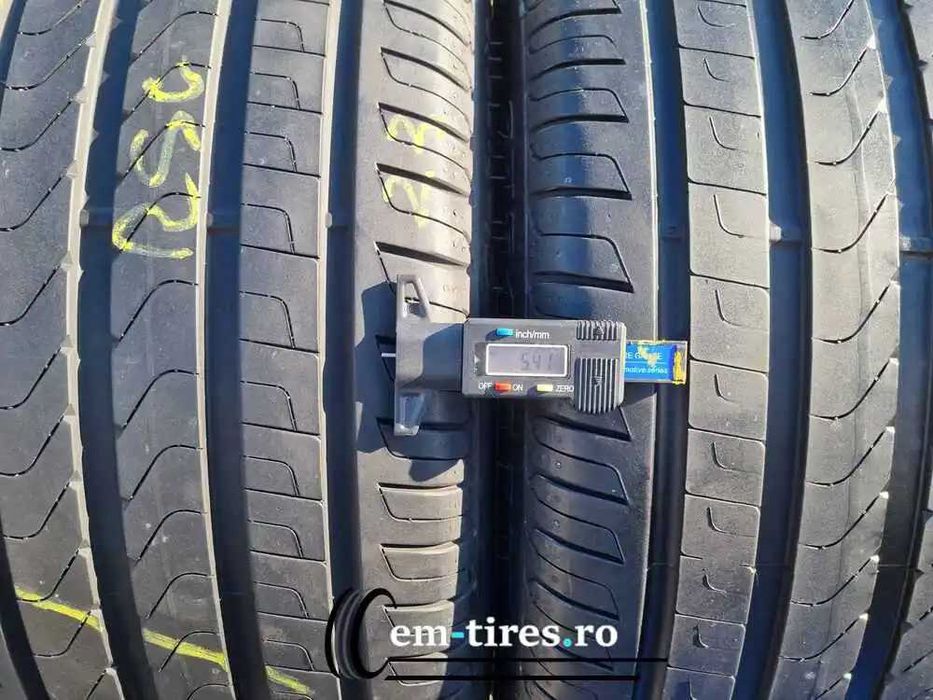 4 Anvelope Vara 245/40 R19 + 275/35 R19 PIRELLI Cinturato P7 Runflat