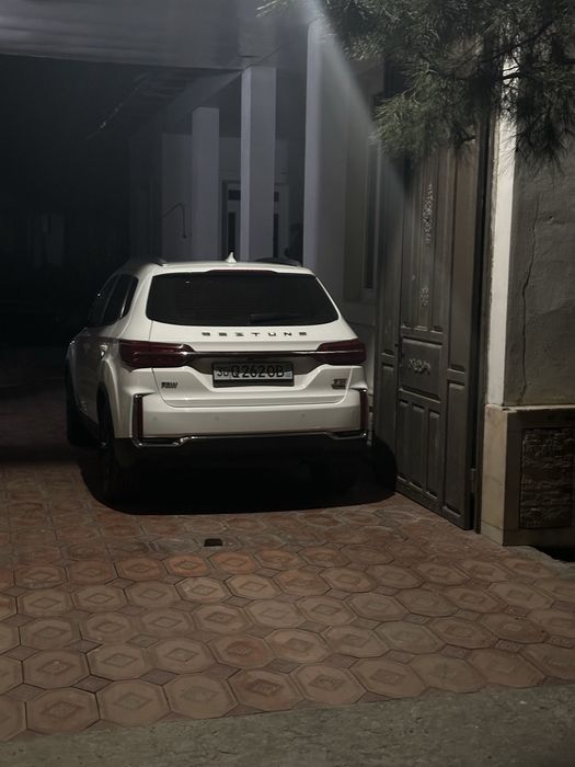 Bestune Faw t 33 turbo