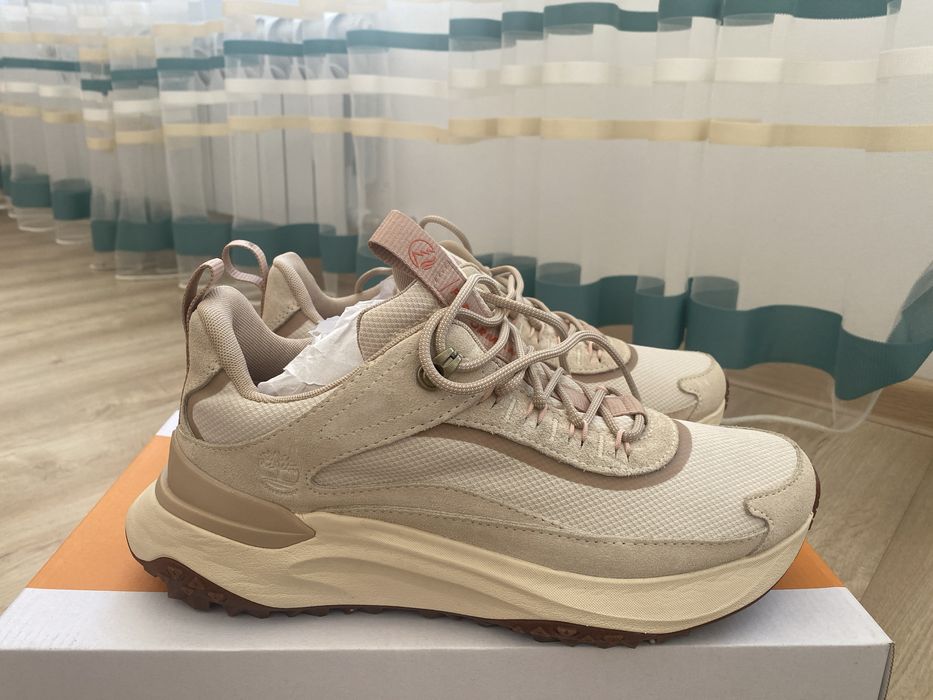 Кроссовки Timberland бежевые