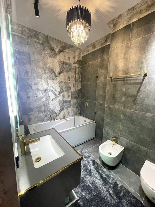 Sayram Avenue Продается 3 комнатная квартира ремонт Буз Базар