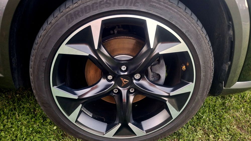 Продавам Cupra Formentor 2.0TDI 150PS 4X4