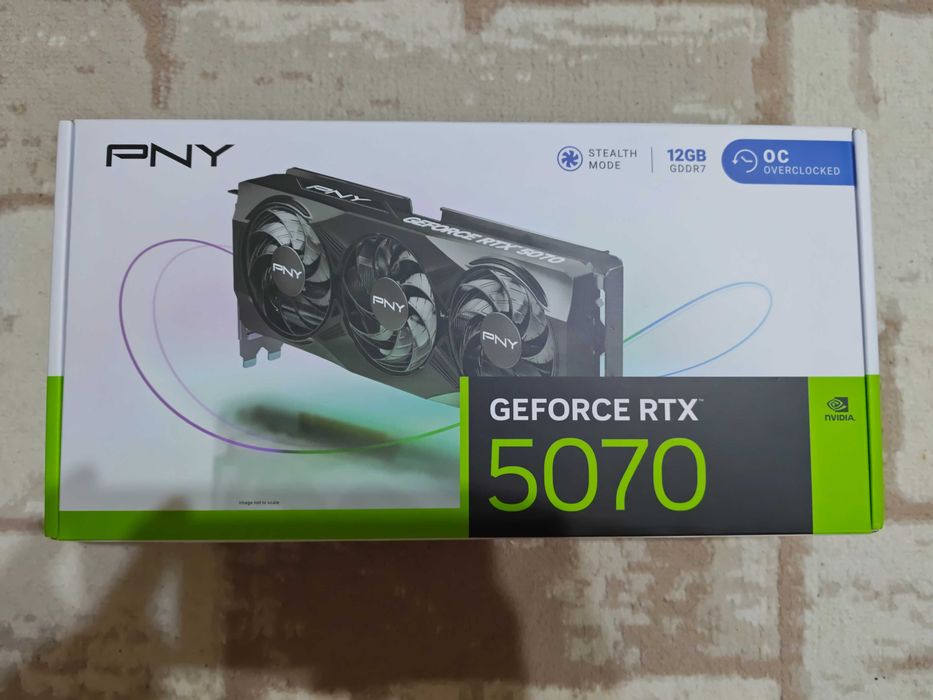 PNY GeForce RTX 5070 OC Triple Fan