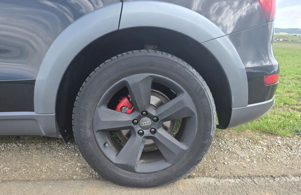 Se vinde Audi Q5 Quattro 2015