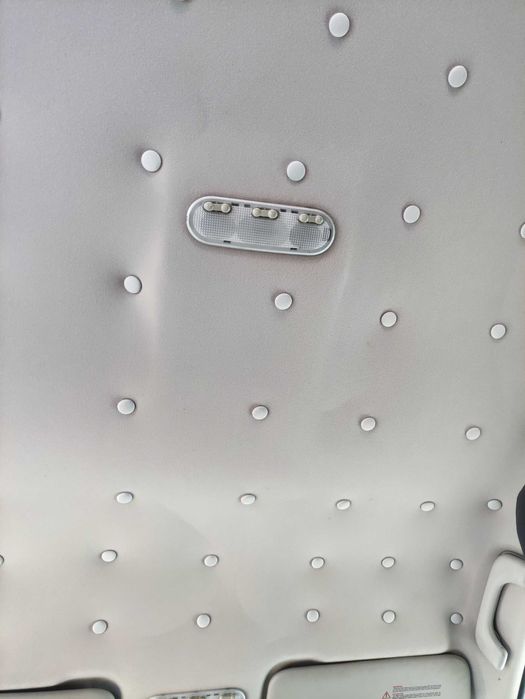 Клипсове копчета за увиснал таван решение