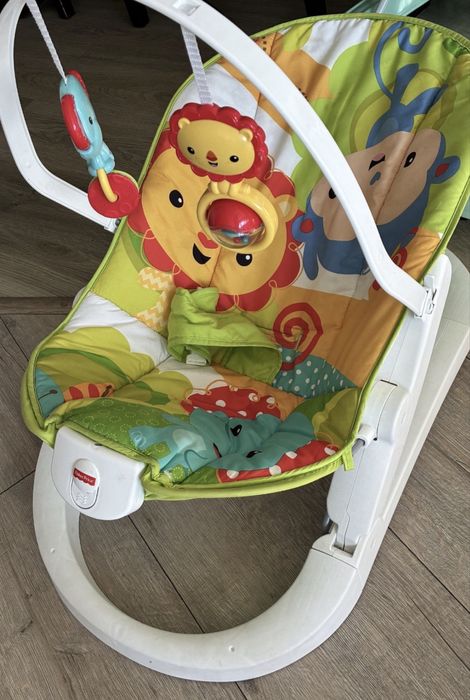 Fisher Price шезлонг и дъска за рисуване