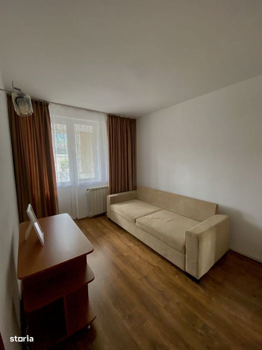 Apartament 3 camere de închiriat, Bld Traian, zona centrală