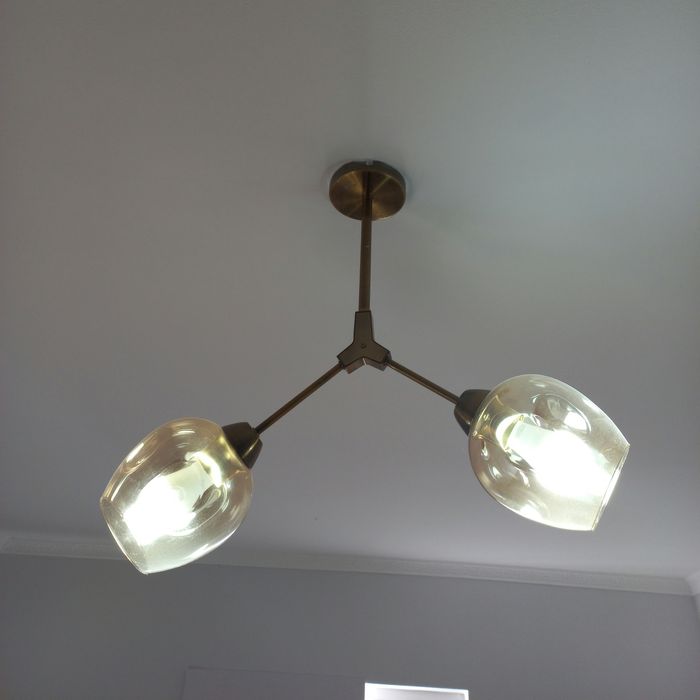 Люстра качественный.