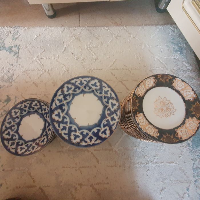 Продается тарелки пахтагул