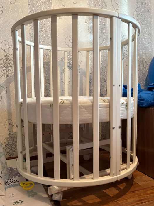 Манеж и шезлонг за 60тыс