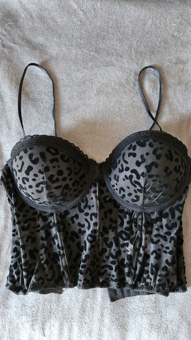 Продам корсет женский