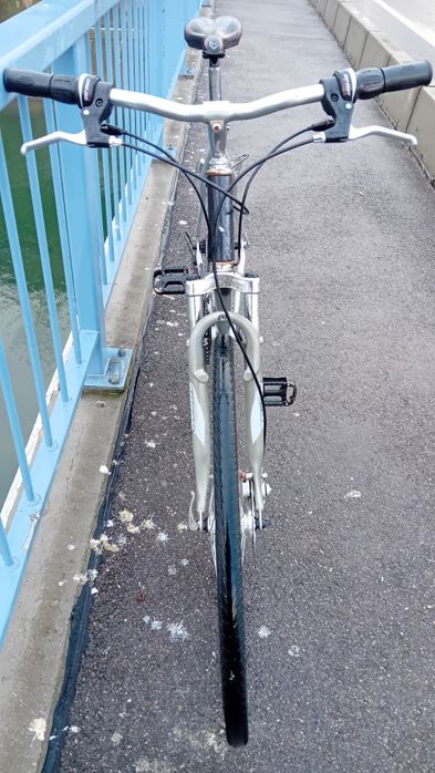 Bicicleta 3x8 viteze