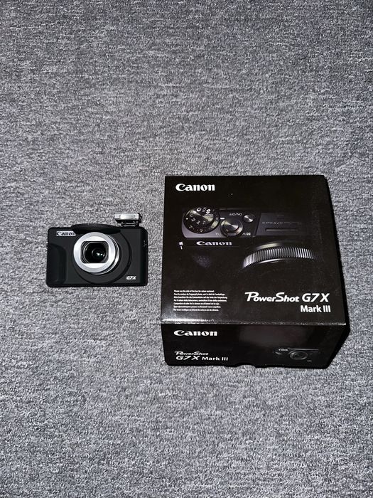 Чисто нова камера Canon Powershot G7X Mark iii + памет и калъфи, протектори