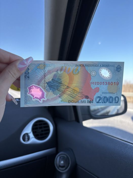 Bancnotă 2000 lei – Eclipsa totală de Soare 1999