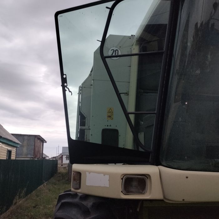 Продам комбай CLAAS MEDION 320