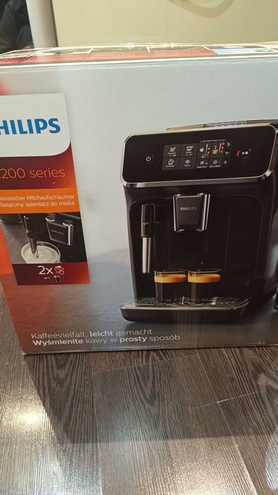Кафемашина PHILIPS EP2224/10. Като нова.