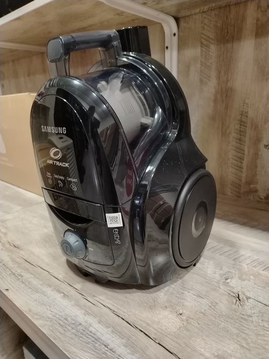 (НОВЫЙ) Пылесос Samsung SC4581