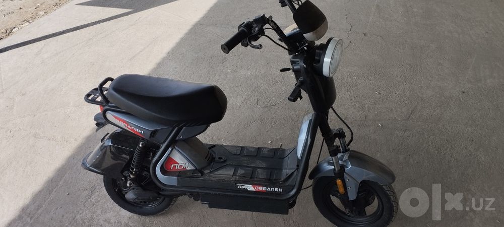 скутер срочно продается
