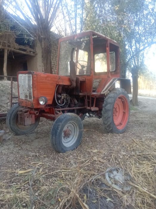 T25 traktor arzoni