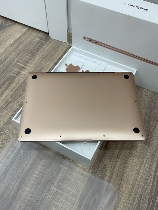 Apple MacBook Air 13 2018 ОТЛИЧНОМ СОСТОЯНИИ ноутбук макбук аир
