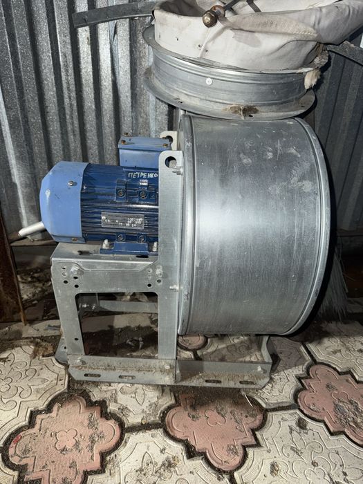 Продам вытяжку….