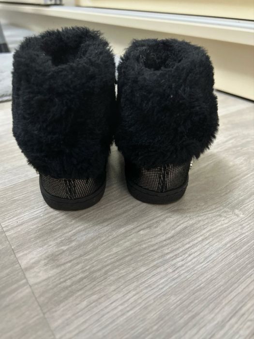 Ghete Melania marimea 23