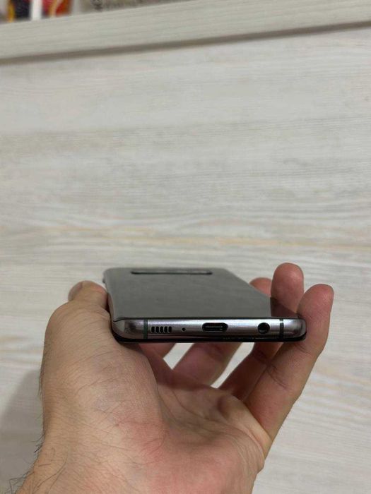 Galaxy S10+ экрани алмашган колган хама нарсаси идеал