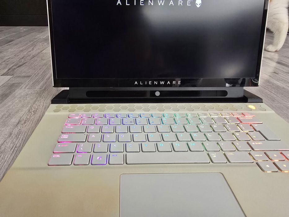 Laptop Gaming Alienware M15 R2