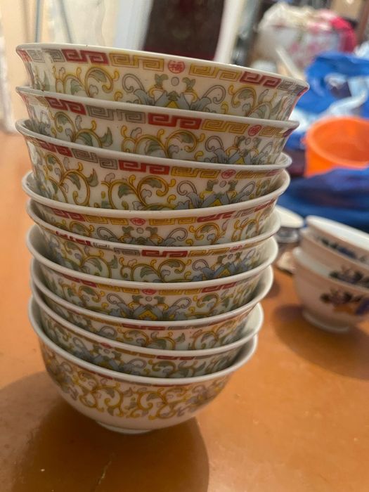 одна по 100тенге