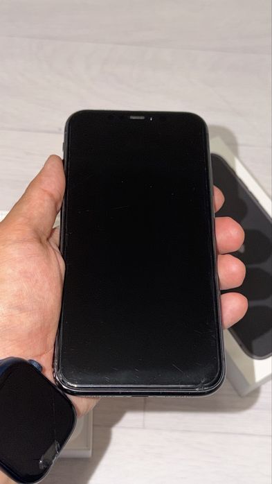 iPhone 11 128 гб 73% аккум