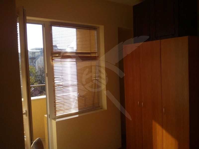 Дава се под наем Двустаен апартамент в Варна, Колхозен пазар - 60 кв.м за 300 € - Снимка #4