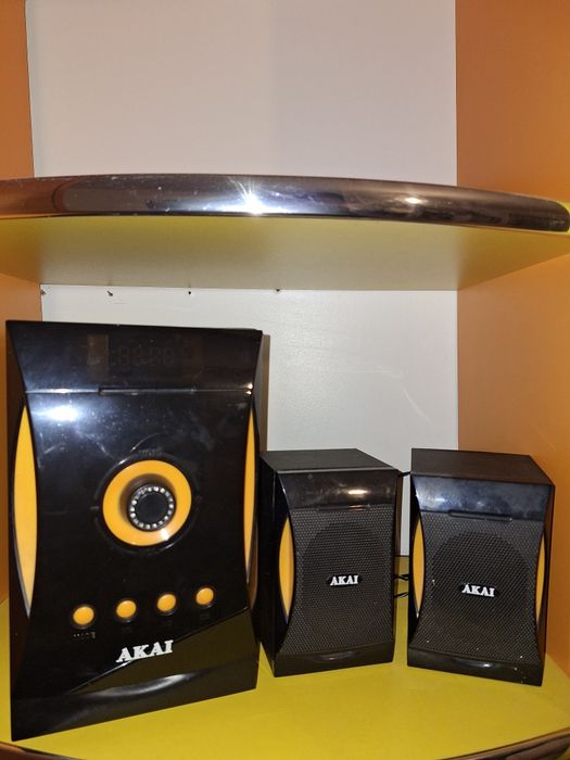 Vând Sistem Audio AKAI