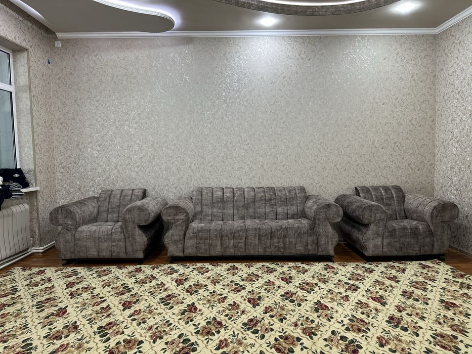 Divan nabor sotiladi 3 talik