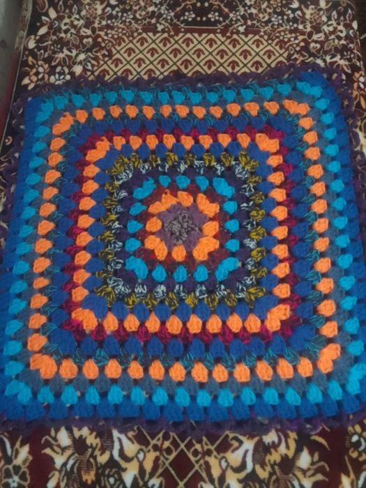 Коврики вязанные