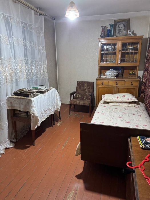 CHILANZAR 24 Kv 2 XONA 3 Etajda Ortacha RemonT SHaroitlar Bor Oilagaa