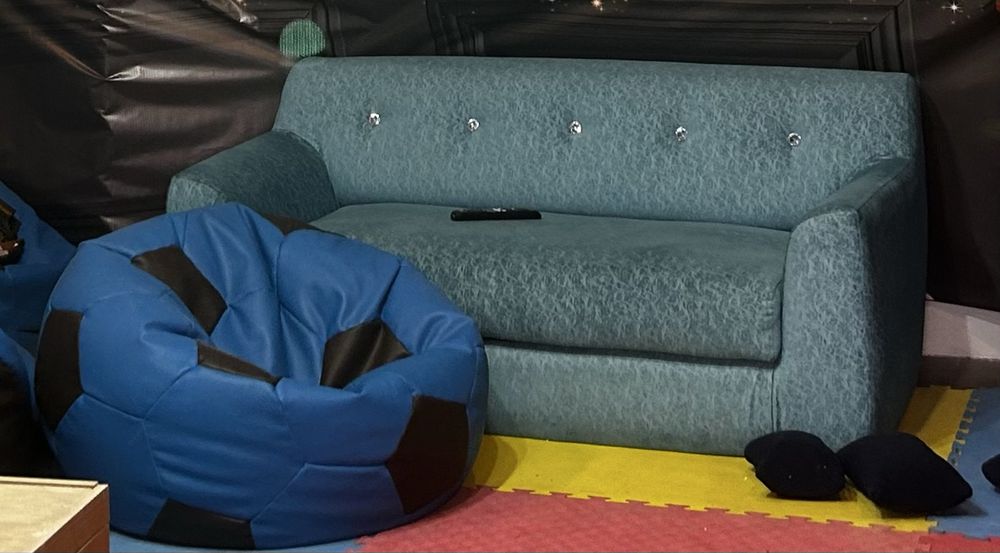 Диван в отличном состоянии!