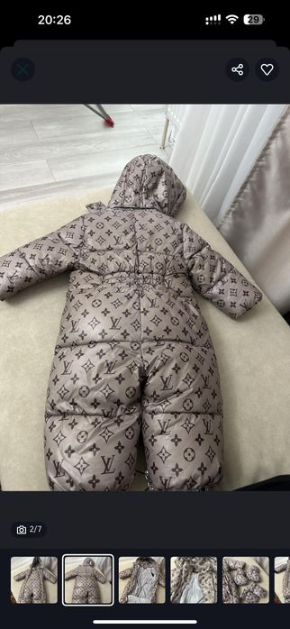 Продам детский комбинезон