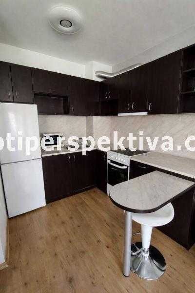 Продава се Двустаен апартамент в Пловдив, Кючук Париж - 64 кв.м за 1012 €/кв.м - Снимка #1