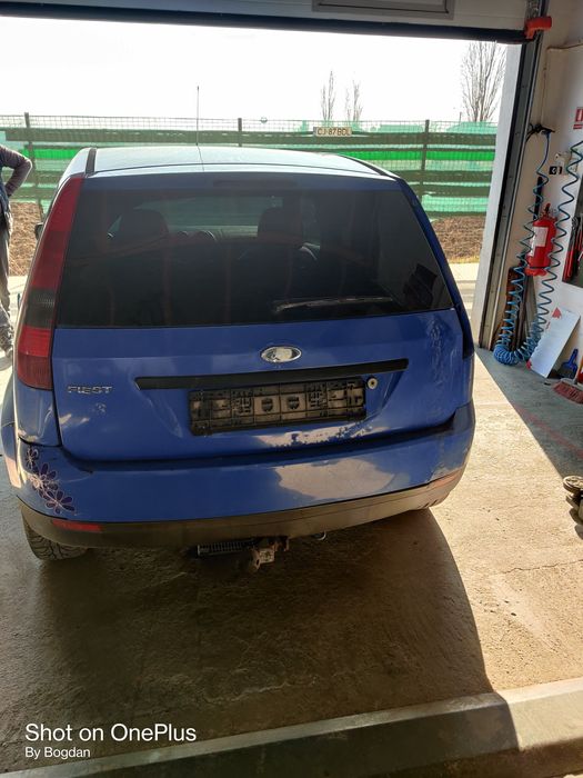 Vindem piese rezultate din dezmembrarea unui Ford Fiesta