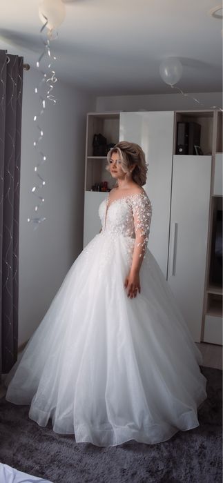 Rochie mireasa cu sclipici